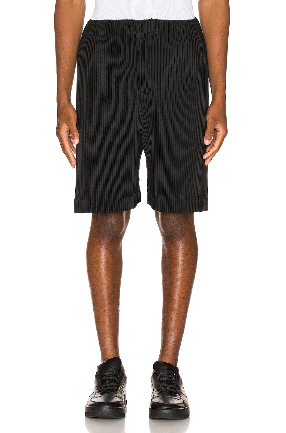 acne studios rosso shorts