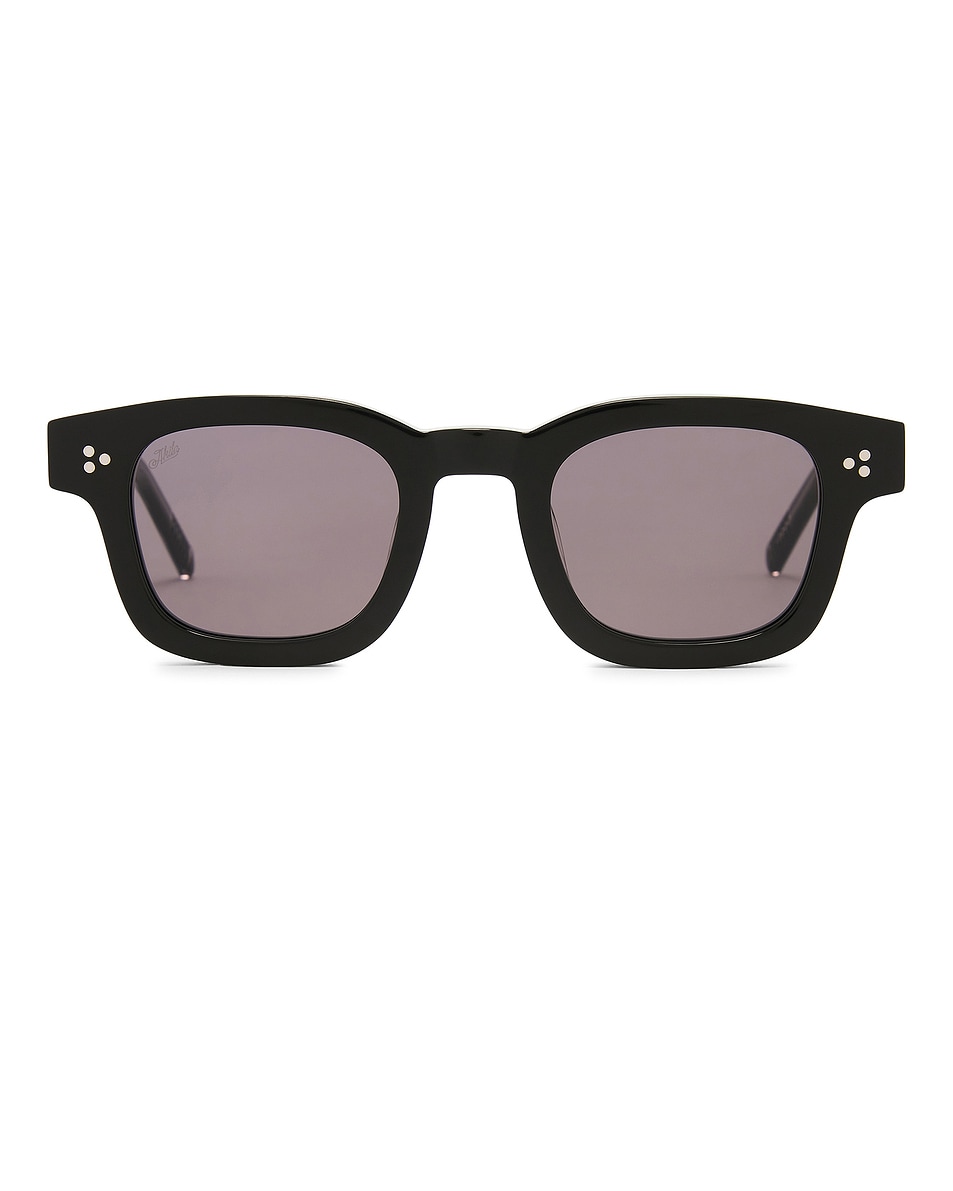 Image 1 of AKILA Ascent in Black