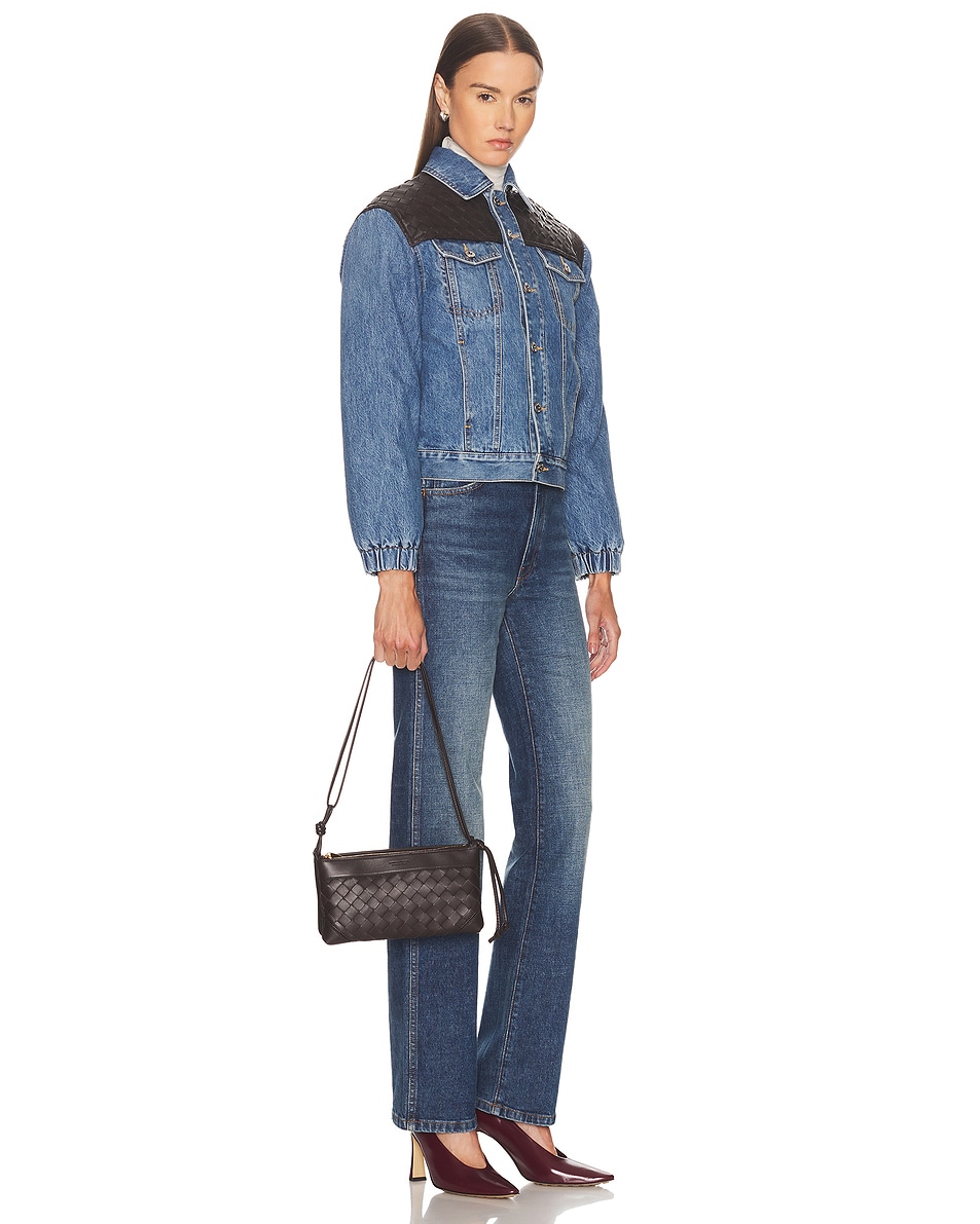 Image 2 of Bottega Veneta Andiamo Double Pouch in Fondant & Gold