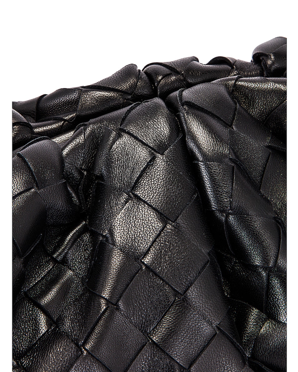 BOTTEGA VENETA THE POUCH CLUTCH,BOTT-WY247