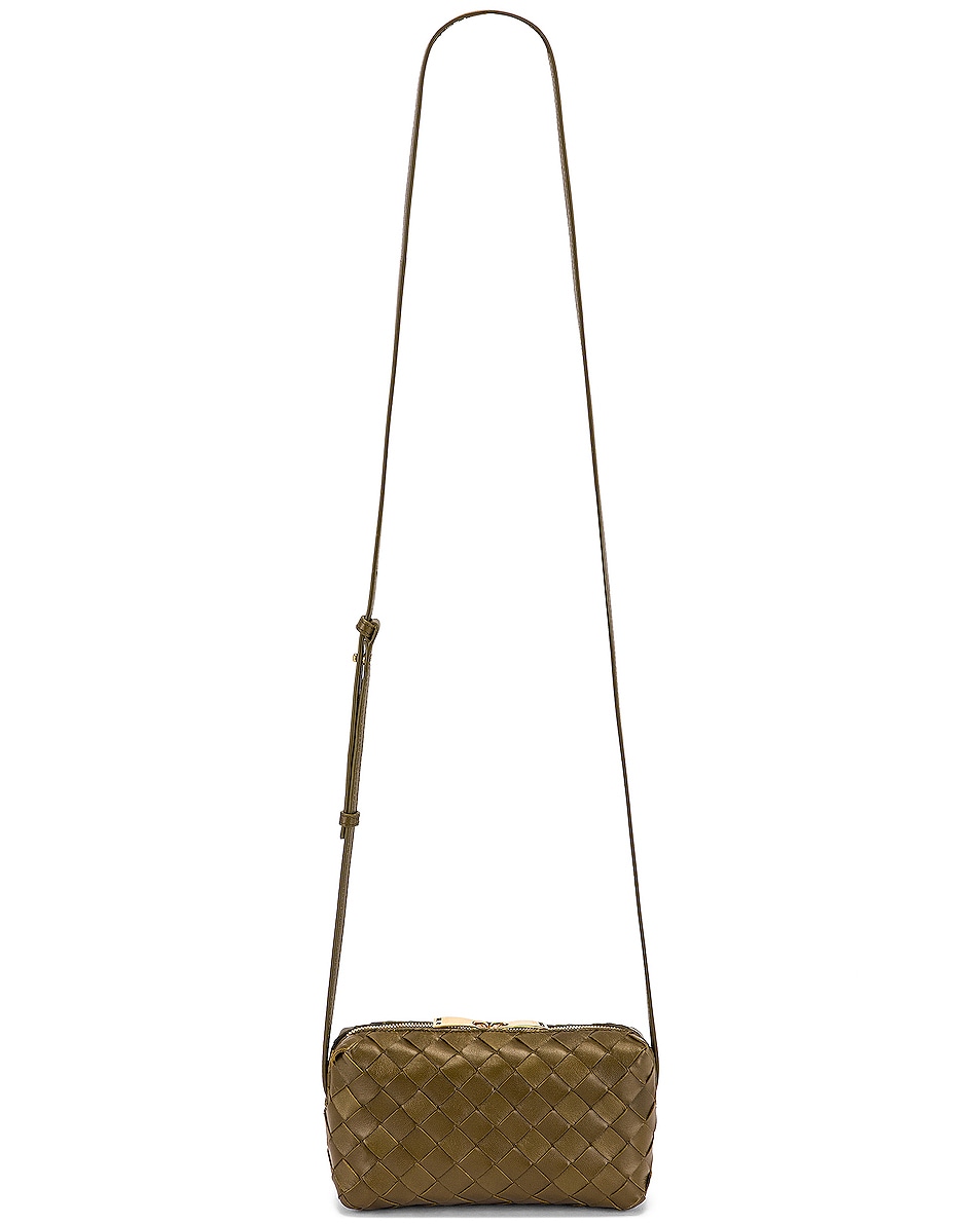BOTTEGA VENETA LEATHER WOVEN CROSSBODY BAG,BOTT-WY288