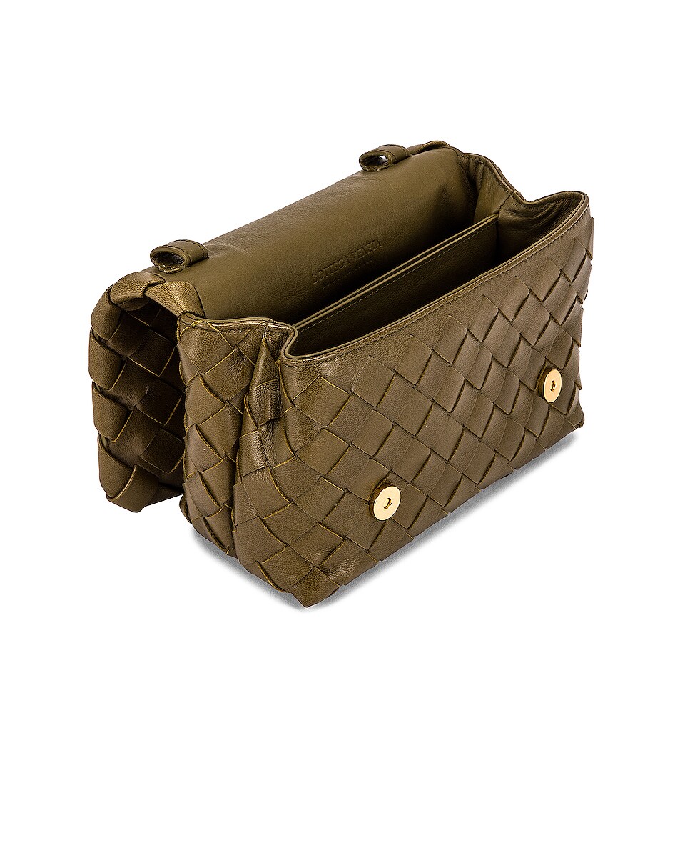 BOTTEGA VENETA LEATHER WOVEN CROSSBODY BAG,BOTT-WY295