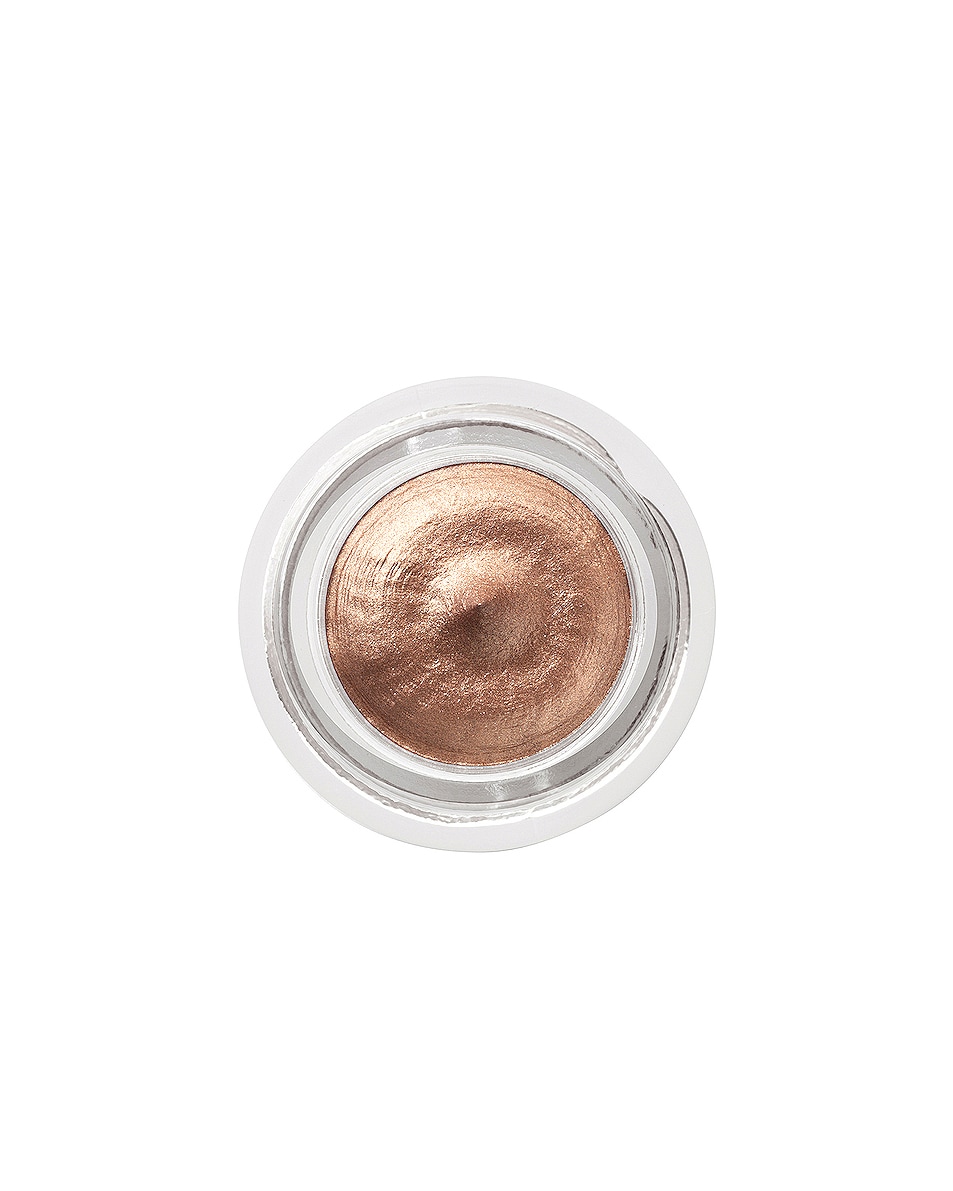 Charlotte Tilbury Eyes To Mesmerise in Oyster Pearl FWRD