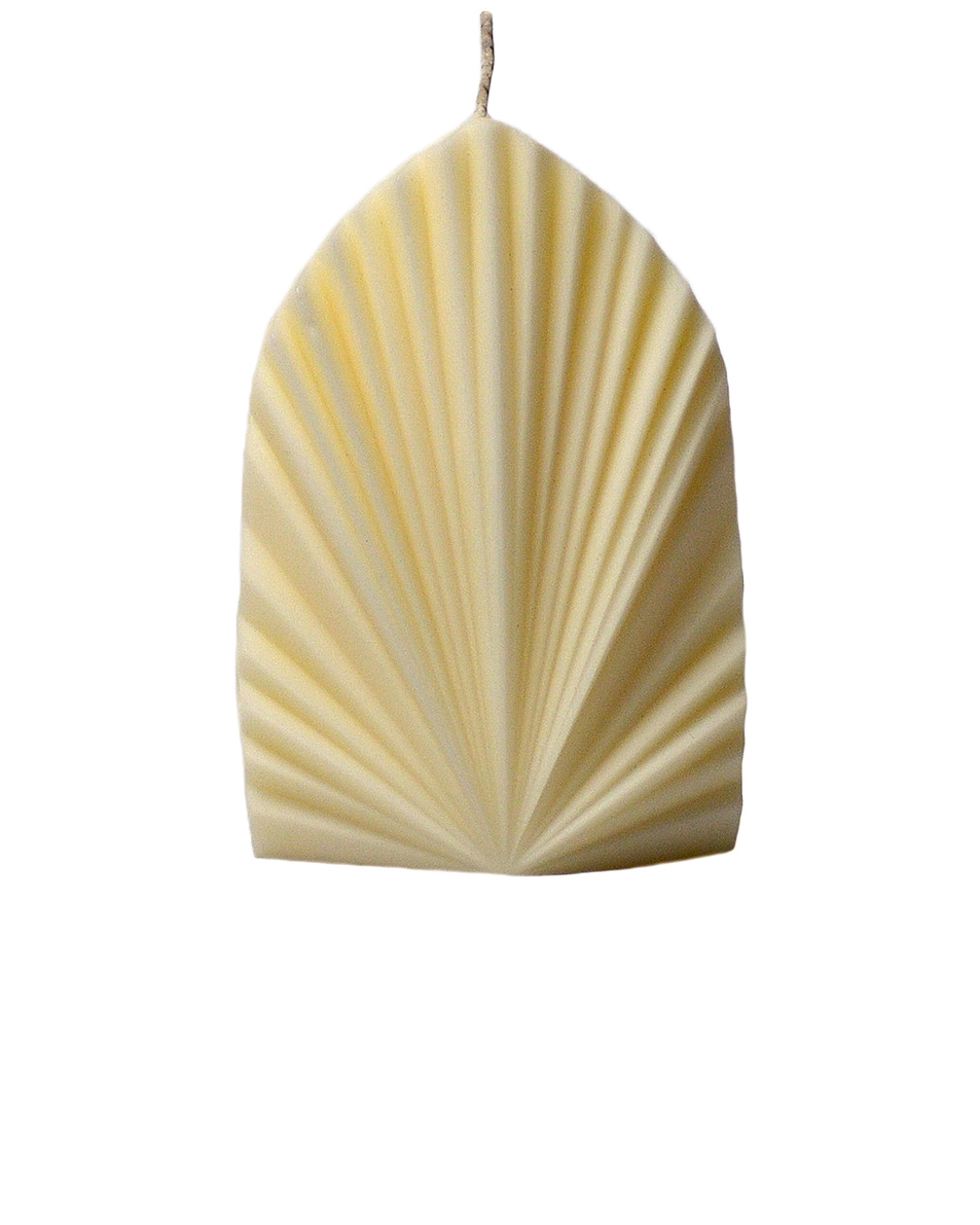 Image 1 of Davie Ocho Candle Co. Leaf in White