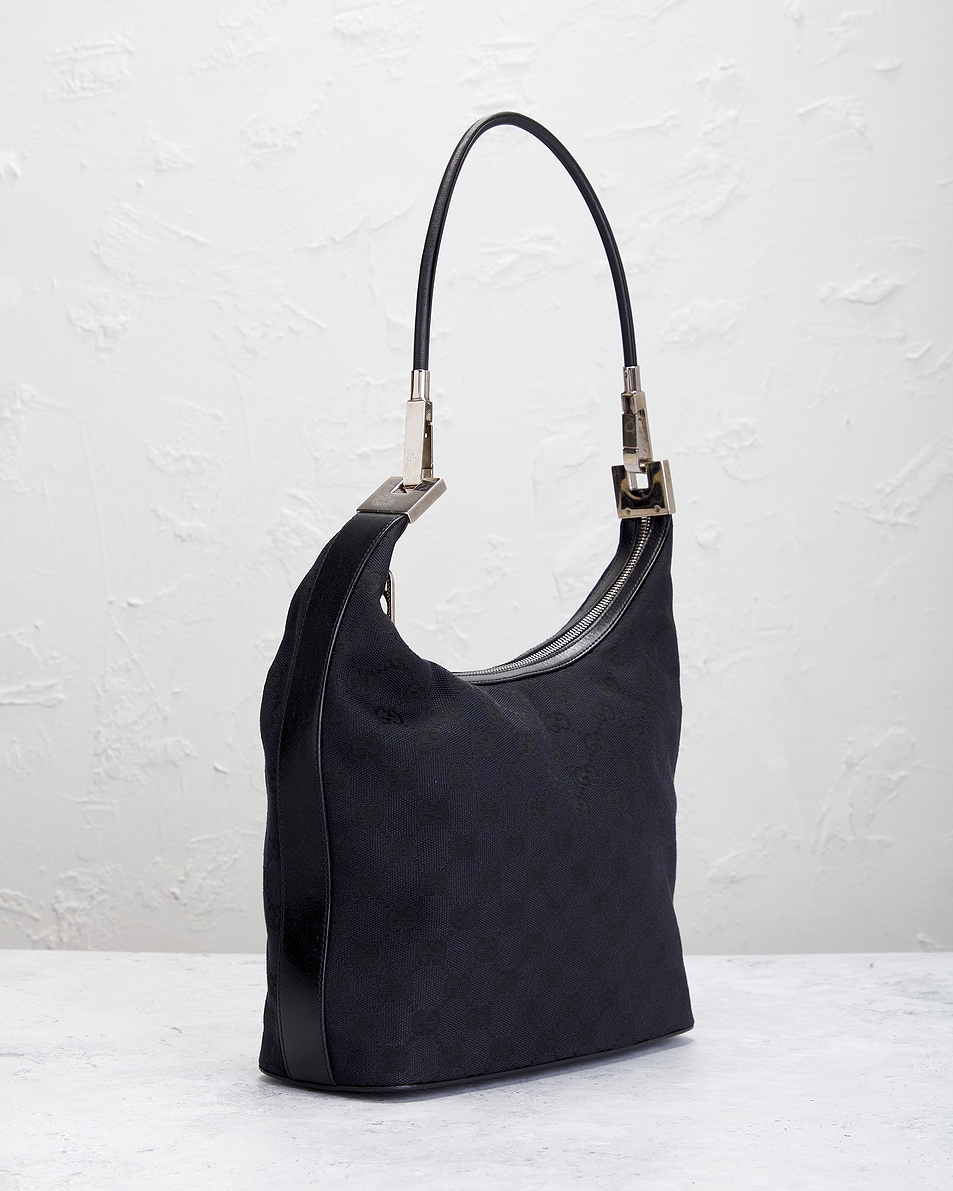 Fwrd Renew Gucci Interlocking G Clasp Hobo Bag In Black 