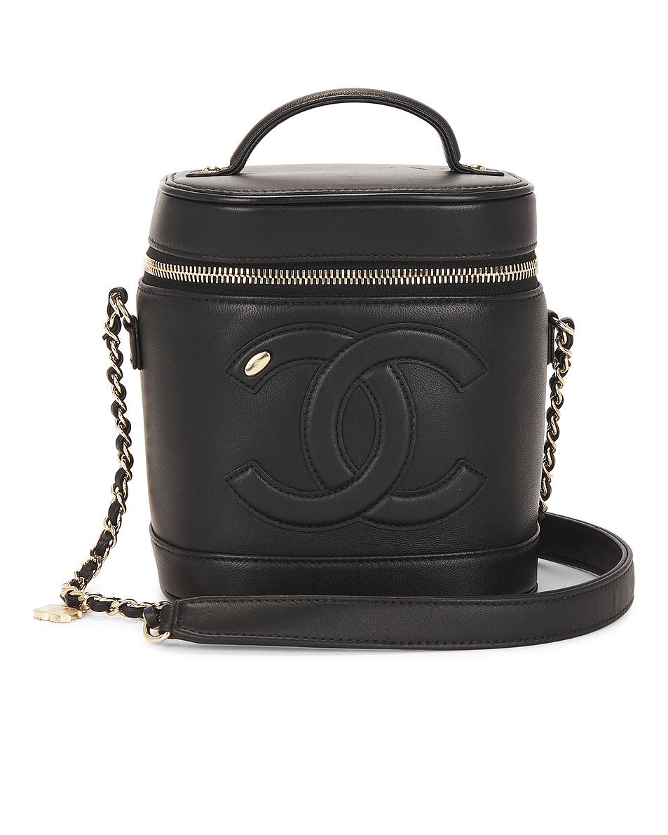 Image 1 of FWRD Renew Chanel Cowhide Vanity Case in Black