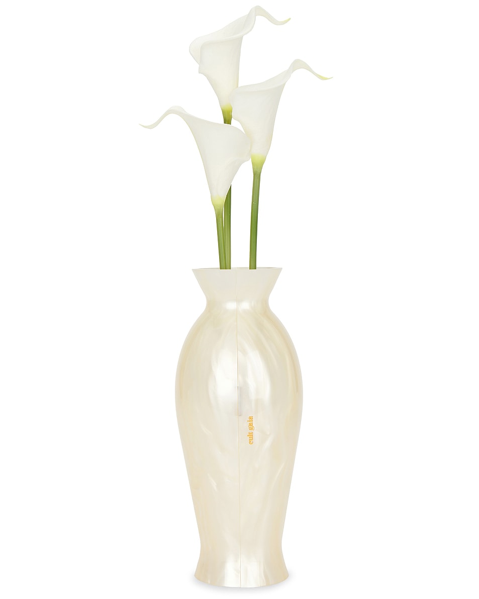 Image 1 of Cult Gaia Florence Clutch in Ivory
