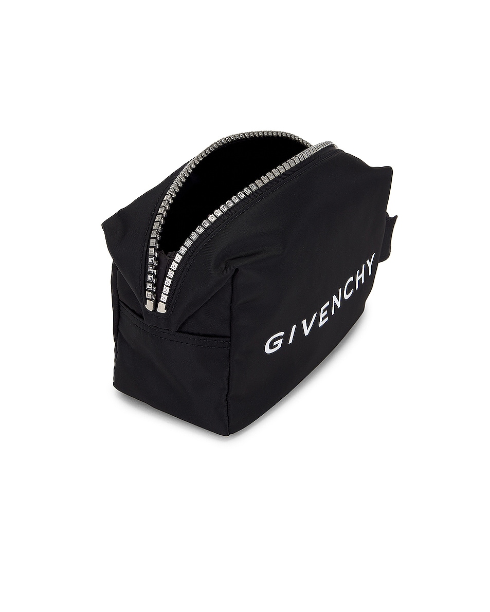 G-zip Toilet Pouch