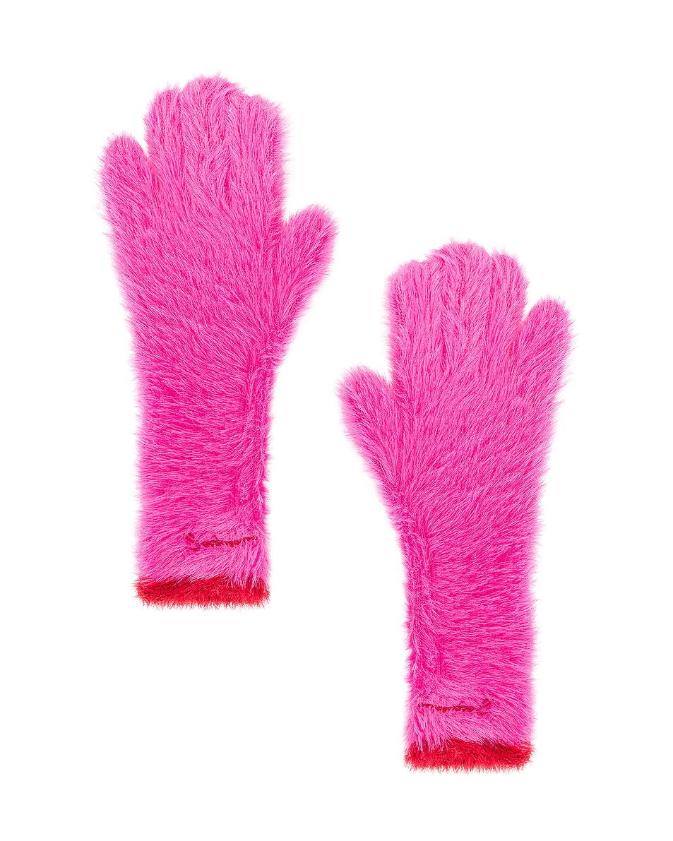 Image 1 of JACQUEMUS Les Gants Neve in Pink
