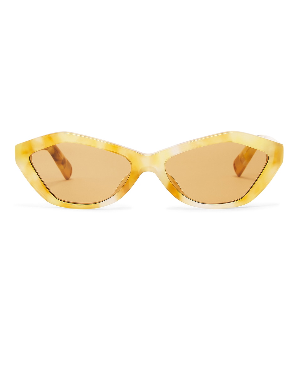 Image 1 of JACQUEMUS Bambino Sunglasses in Beige T-Shell, Matte Gold, & Tobacco