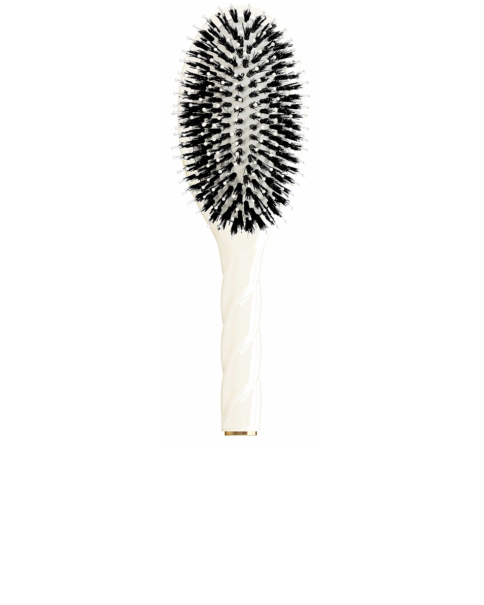 Image 1 of La Bonne Brosse Large Brush N03 in Creamy White