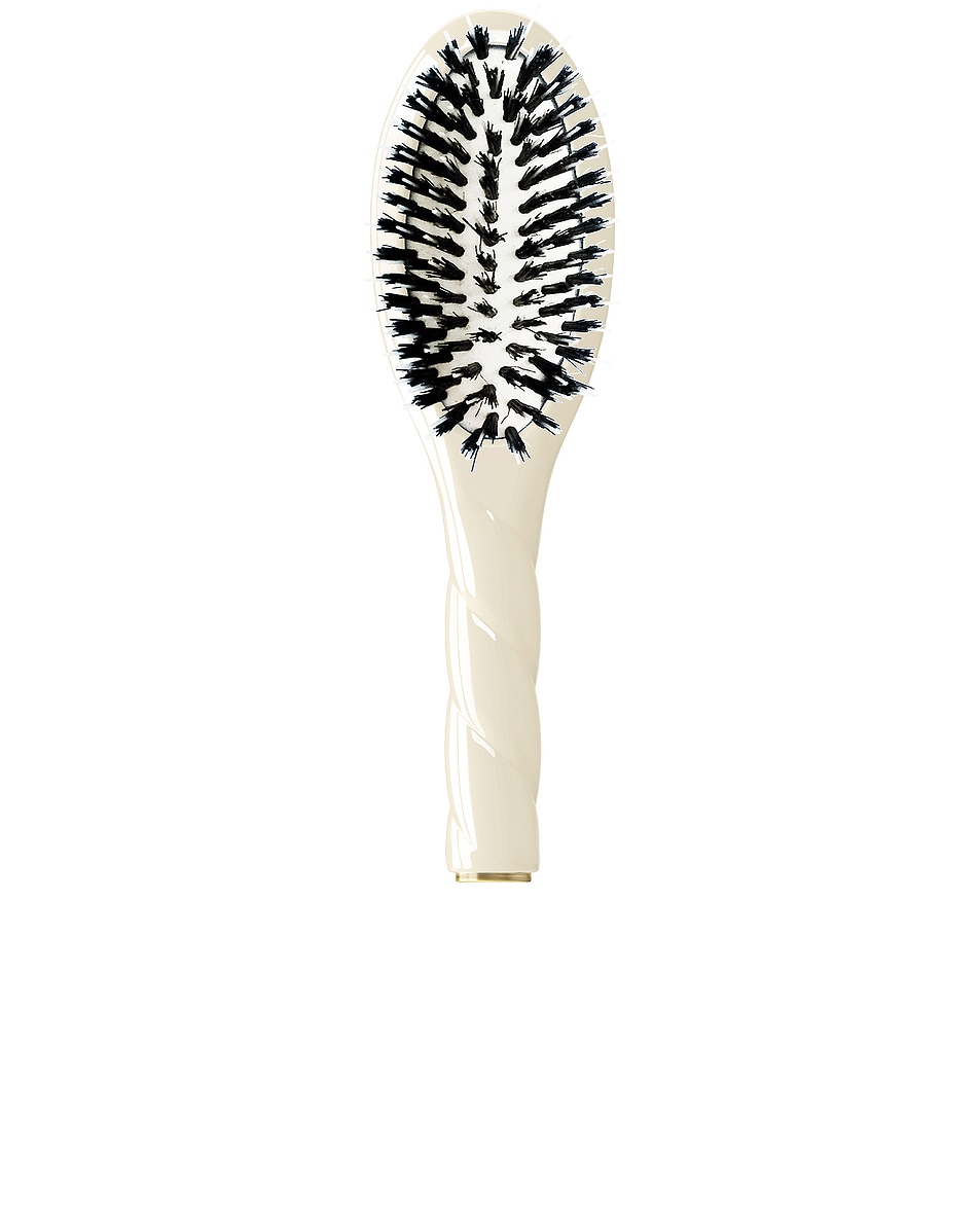 Image 1 of La Bonne Brosse Small Brush N02 in Creamy White