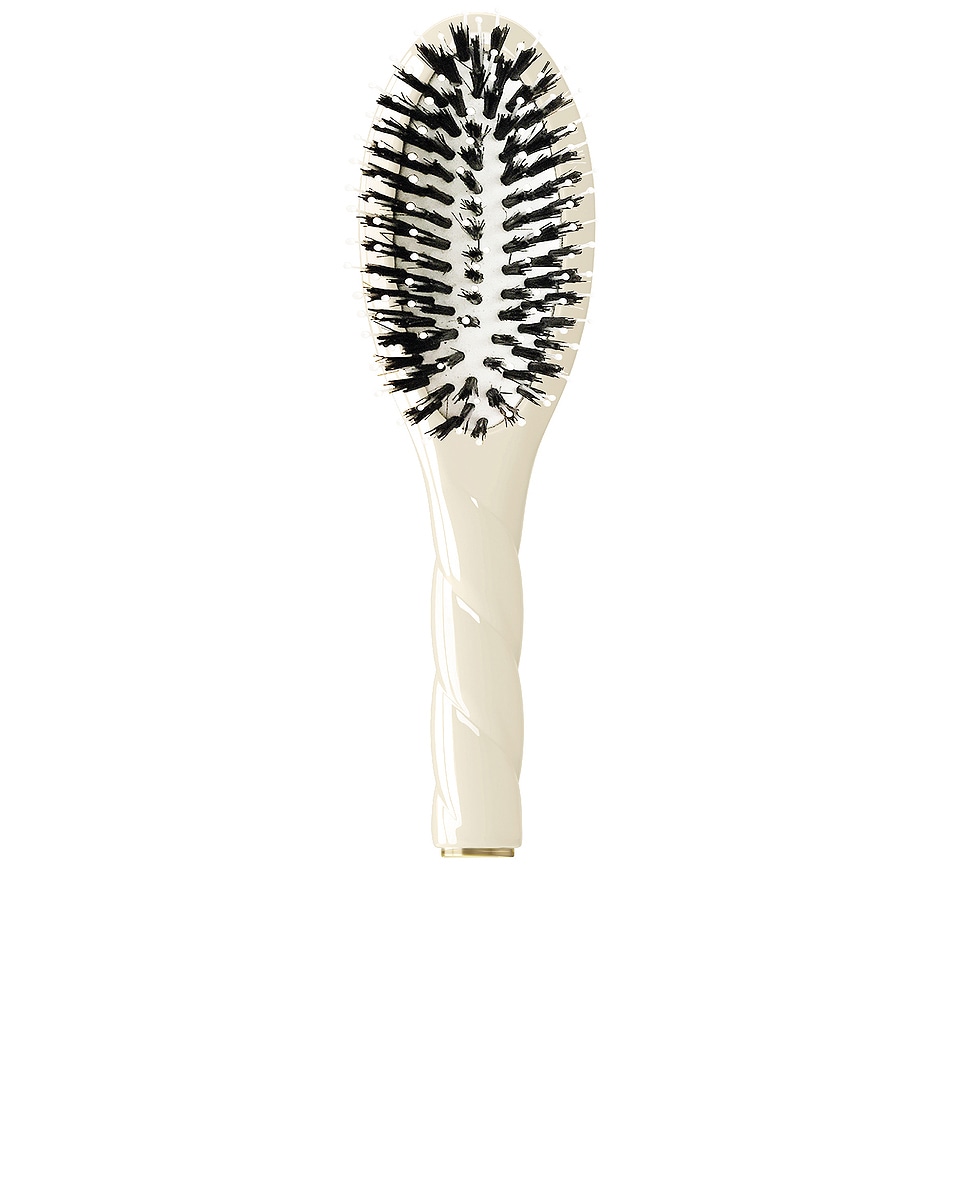 Image 1 of La Bonne Brosse Small Brush N03 in Creamy White