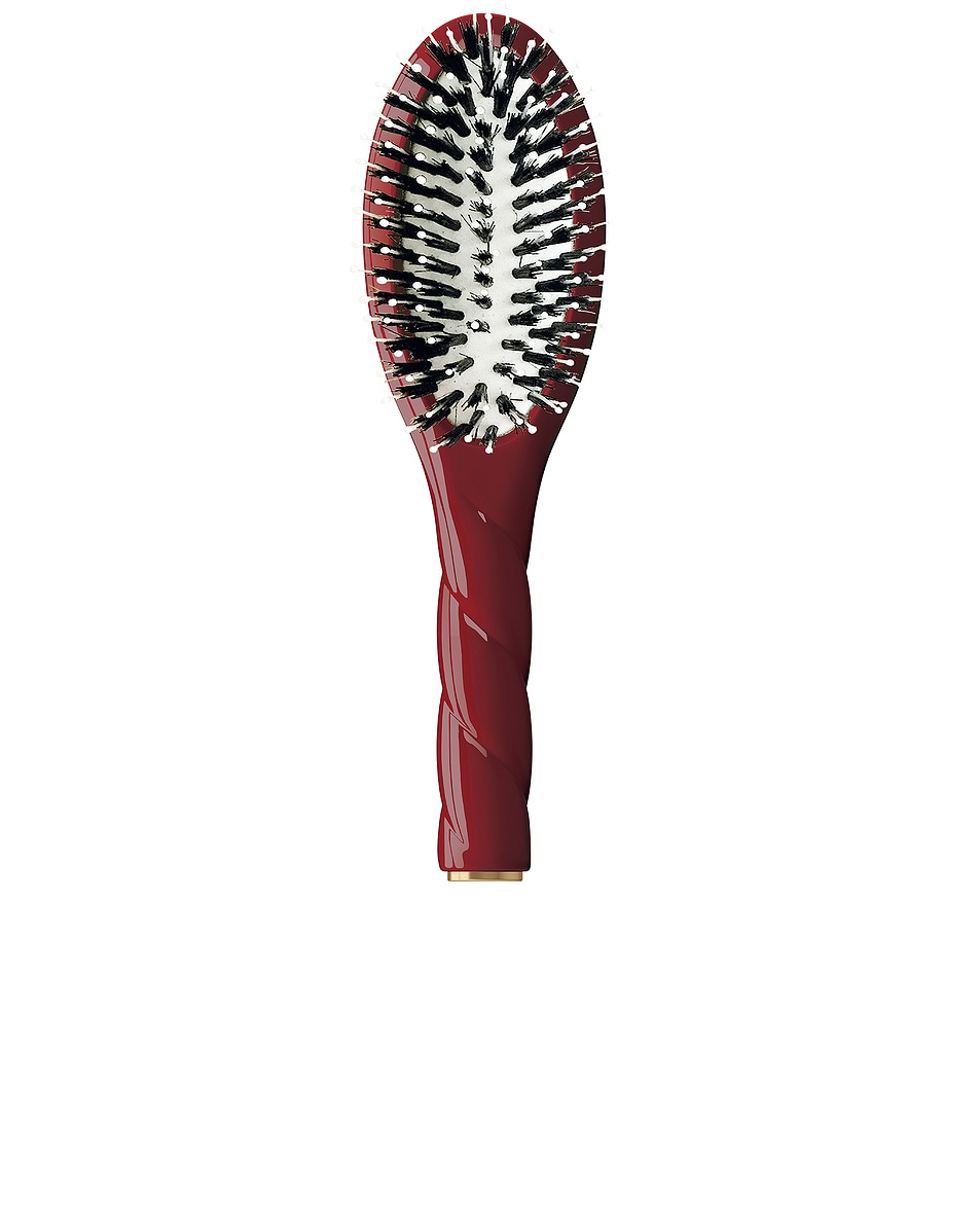 Image 1 of La Bonne Brosse Small Brush N03 in Cherry Red