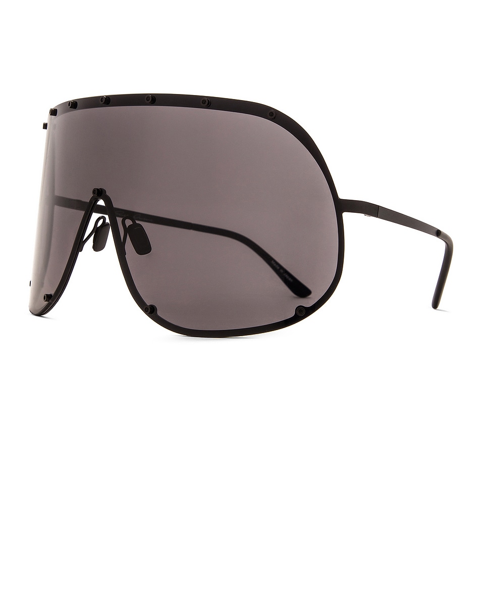 Rick Owens Shield Sunglasses In Black And Black Fwrd 1103