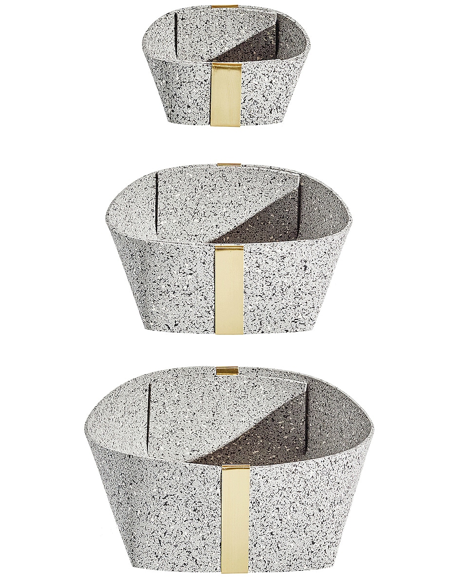 Image 1 of Slash Objects Set of 3 Basket in Gris