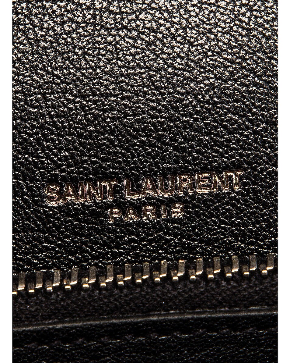 SAINT LAURENT photo