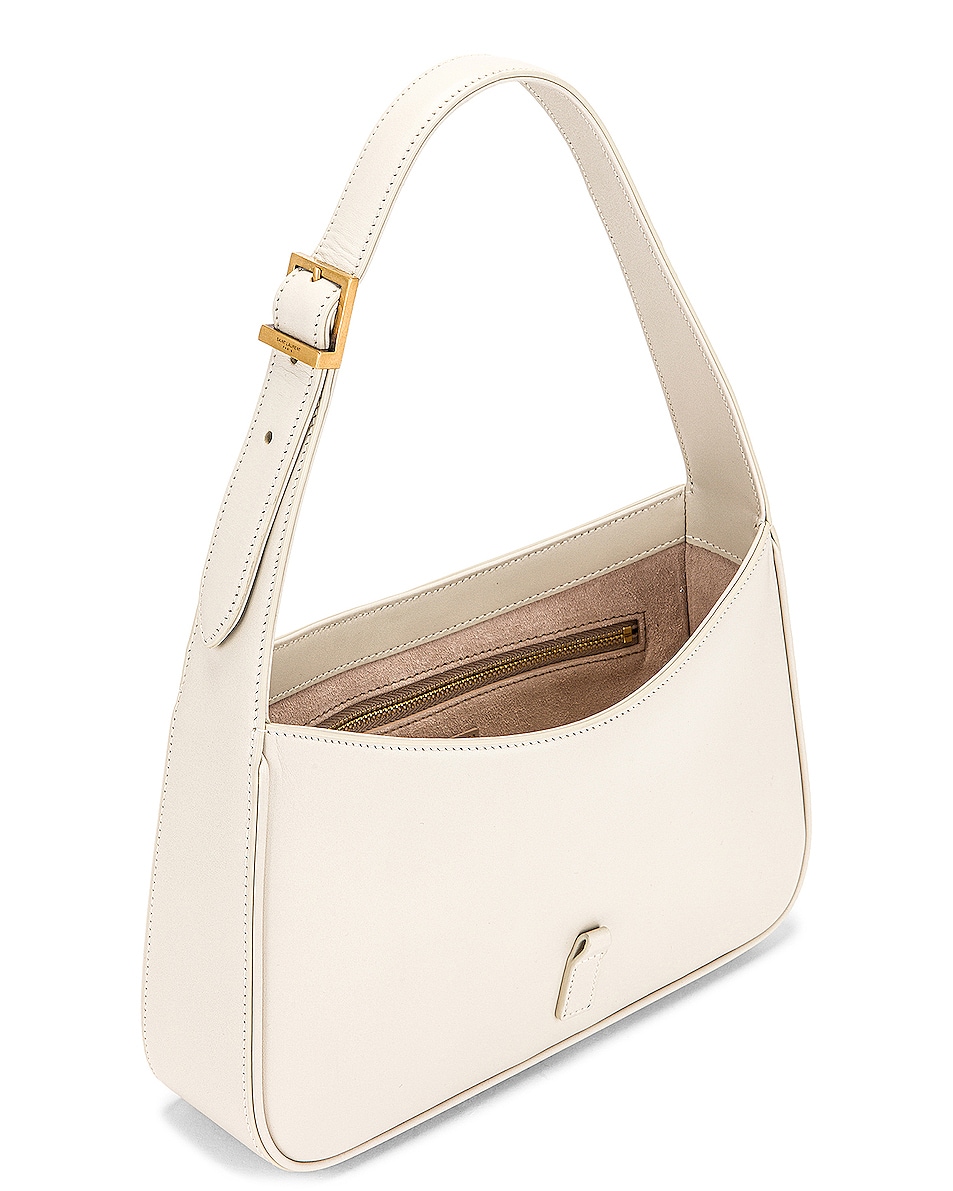 Saint Laurent Le 5 À 7 Hobo Bag Crema Soft