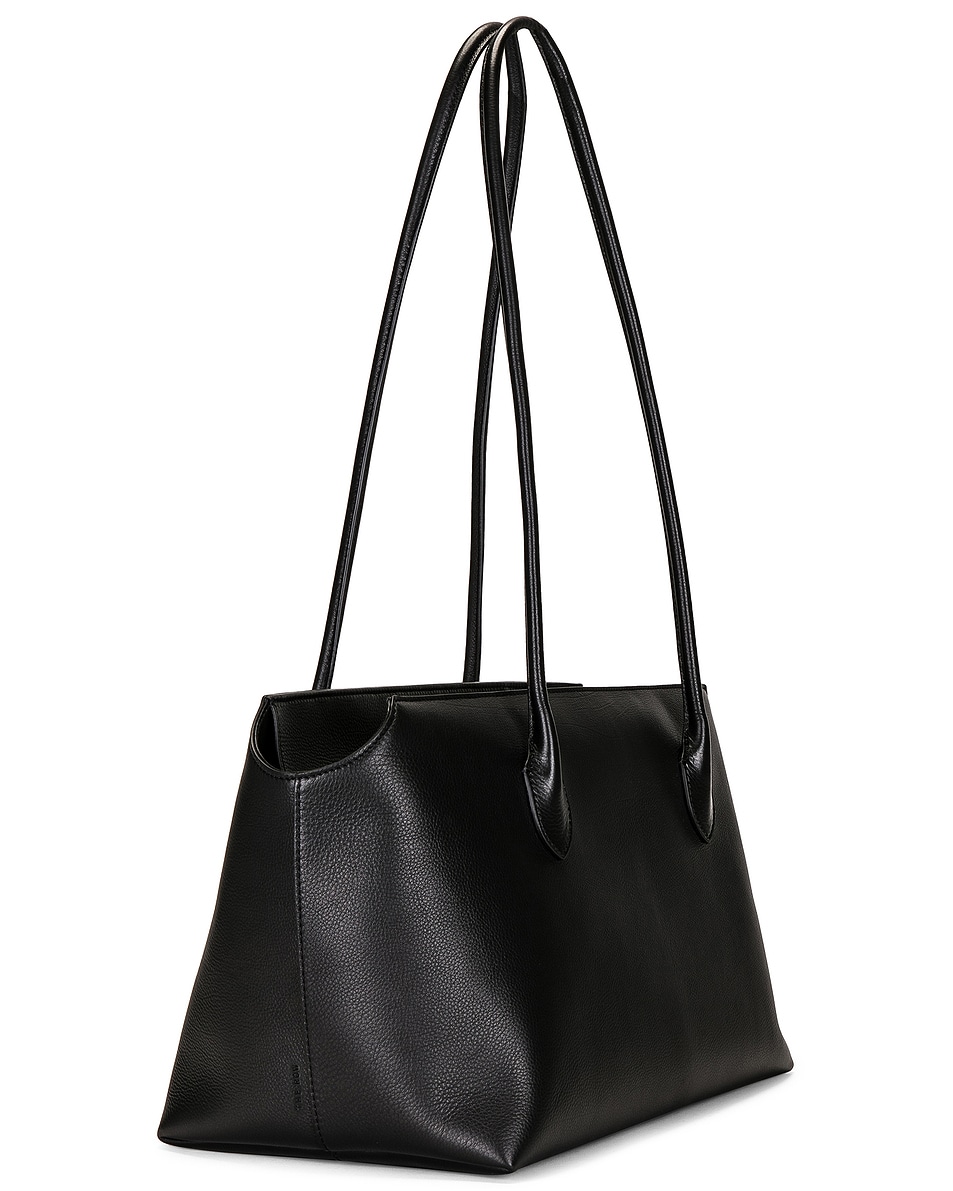 Terrasse Shoulder Bag