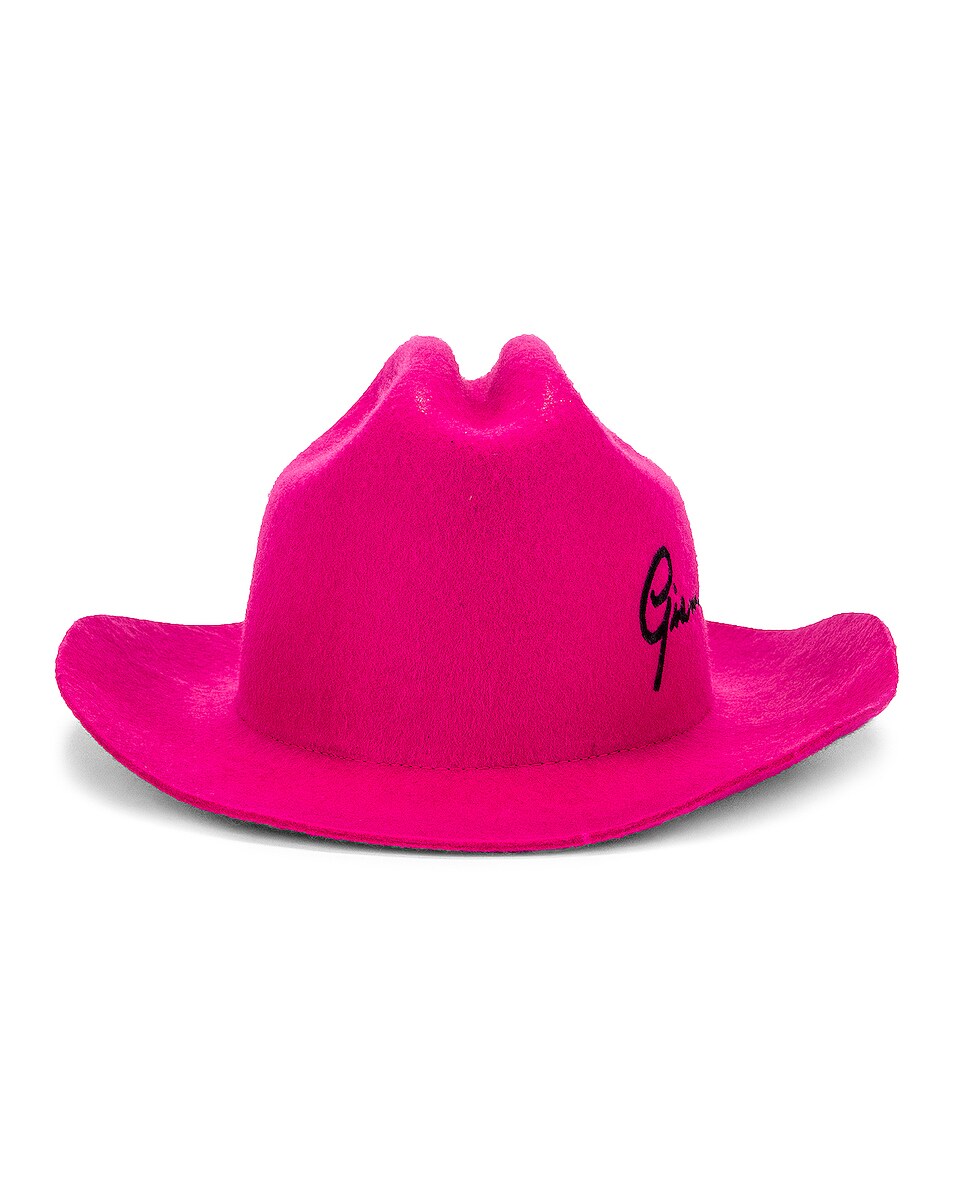 Versace Text Cowboy Hat In Fuchsia