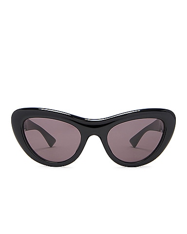 Curvy Cat Eye Sunglasses