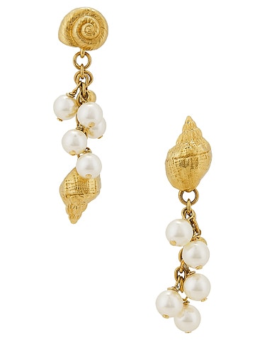 Shell Dangle Earring