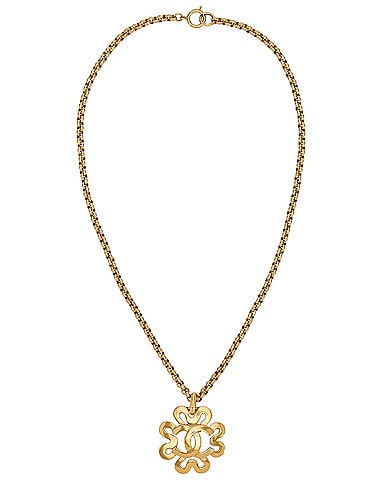 Chanel 1995 CC Flower Necklace