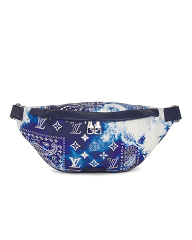 Louis Vuitton Monogram Bandana Discovery Bum Bag