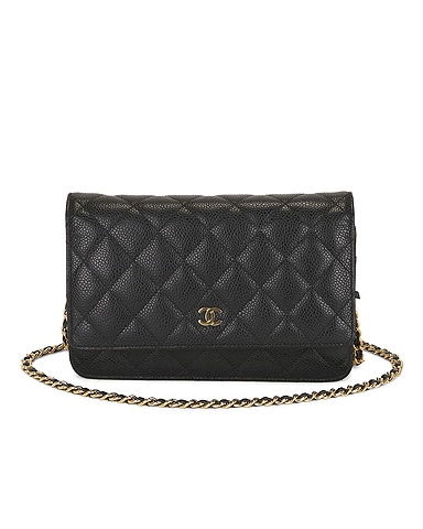 Chanel Caviar Classic Wallet On Chain