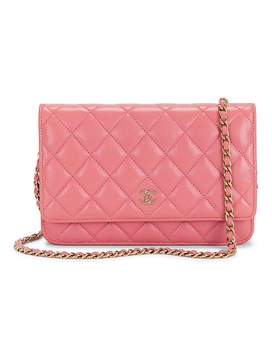Chanel Caviar Classic Wallet On Chain