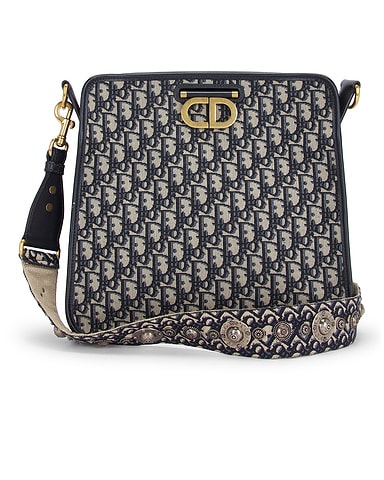 Dior Oblique Montaigne 30 Crossbody Bag