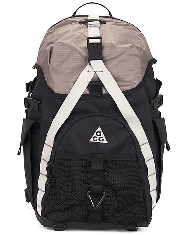 Backpack (25L)