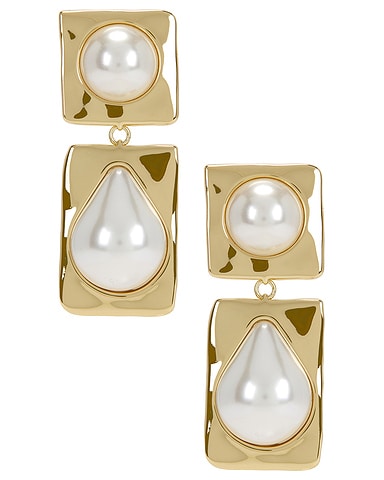 Savannah Pearl Drop Earring