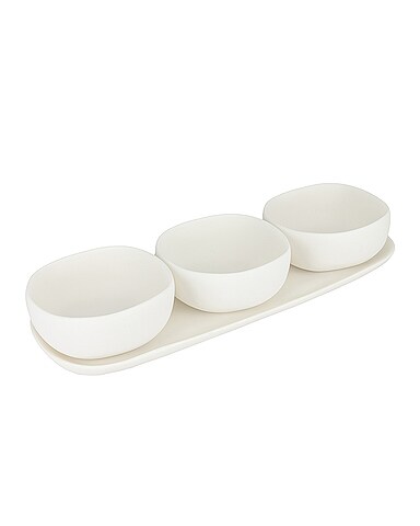 Trio of Bowls on Dish Set