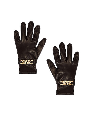 V Logo Chain Leather Glove