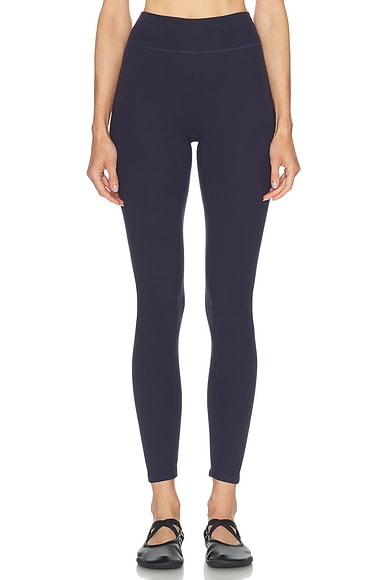 The Essentials Legging