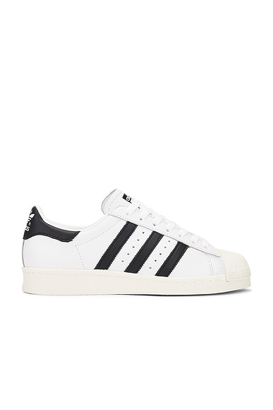Superstar 82 Sneaker in White & Black