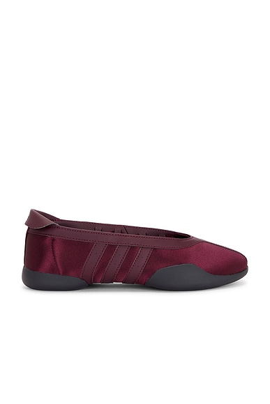 Taekwondo Mei Ballet Sneaker