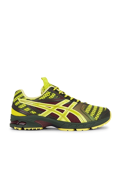 Asics UB9-S GEL-DS TRAINER 14 Sneaker in Dark Mustard & Truffle Grey