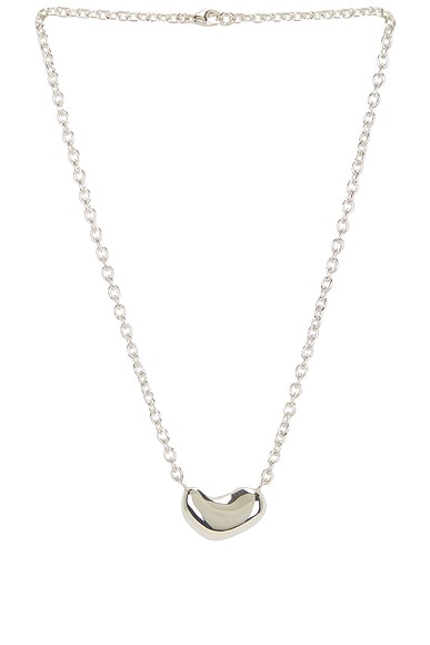 Small Sculpted Heart Pendant Necklace