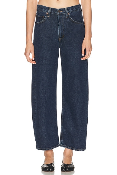 Low Curve Crop Jeans