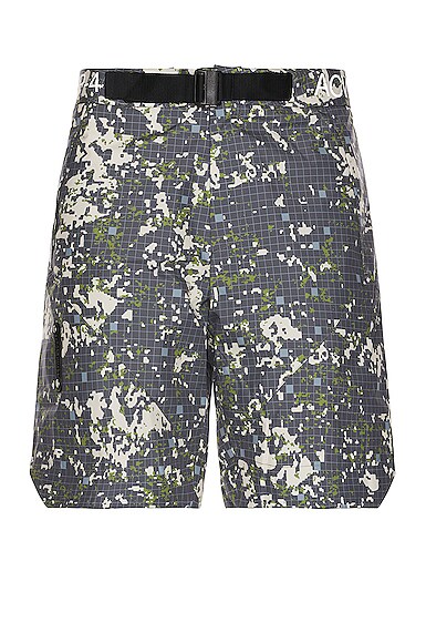 Nephin Storm Short
