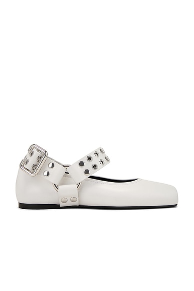ALAÏA Ballet Flat in Blanc Casse