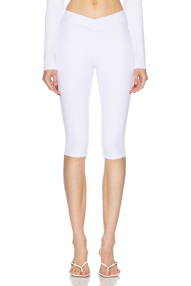 alo Airbrush V-cut Define Capri Legging in White