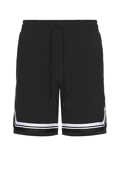 9" Traction Arena Short