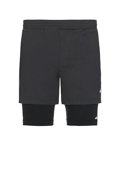 alo Conquer React 2 in 1 Performance Short in Anthracite & Black