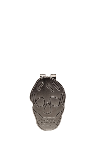 McQueen Skull Brass Money Clip in Gunmetal | FWRD