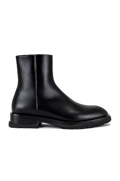 Alexander McQueen Boot in Black