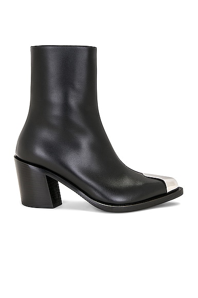 Alexander McQueen Leather Boot in Black