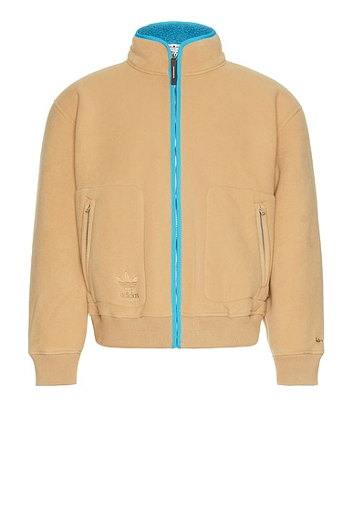 Fleece Jacket in Cardboard